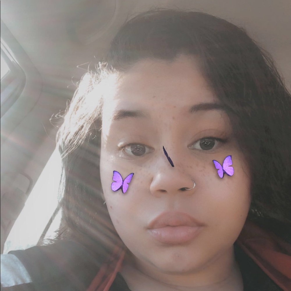 Meet your Posher, Renee